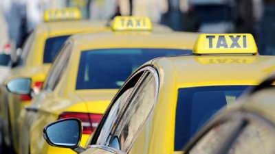 Минималната тарифа за таксиметров превоз в София да се увеличи