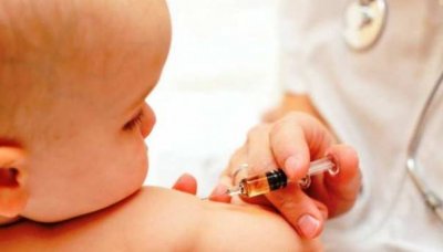 600 бебета получиха физиологичен разтвор вместо ваксина
