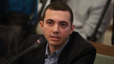 Искрен Арабаджиев: Разговорите трябва да се водят от лидерите на партиите