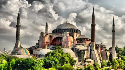 Междупарламентарната асамблея на православието е подала искане  Св София в Истанбул