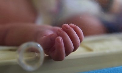 8 месечно бебе почина след като е обиколило болниците в Червен