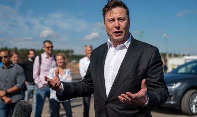 Мъск започва чистка на служителите в "Tуитър"