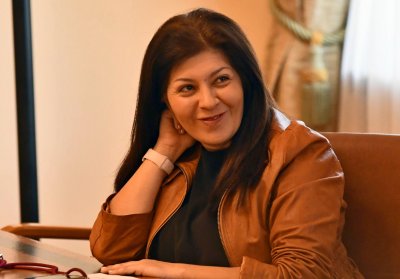 Арестът на пиарката на ГЕРБ Севделина Арнаудова е незаконен Това