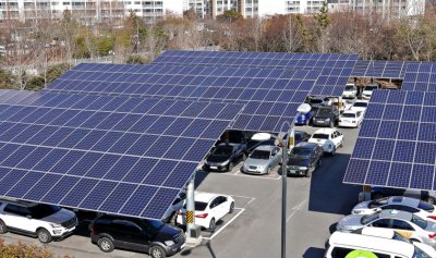 Всички големи паркинги трябва да са покрити със слънчеви панели