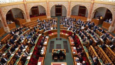 Парламентът на Унгария ще обсъди ратифицирането на присъединяването на Швеция