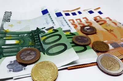 Банкова система започва подготовката си за приемането на общоевропейската валута