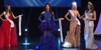 Александра Кръстева от София е новата Мис България 19 годишната красавица