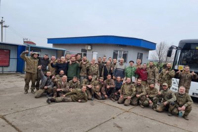 Четиридесет и пет украински войници бяха освободени при обмен на