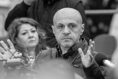 Томислав Д.: Партиите свенливо намигват на ГЕРБ за кабинет 