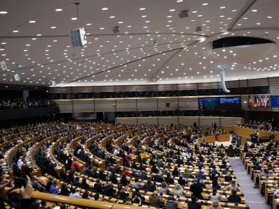 Европейският парламент при нови правила за равенството между половете в