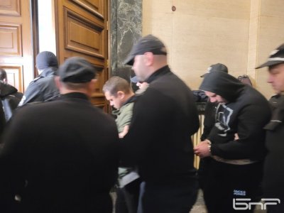 Софийският градски съд постанови постоянен арест за четирима от петимата