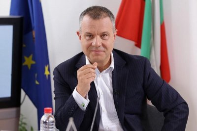 Директорът на Българската национална телевизия Емил Кошлуков е дошъл в