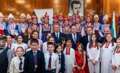Президентът Радев откри "Българската Коледа"