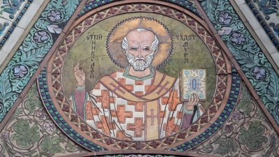 Православните християни почитат днес един от най популярните светци Николай