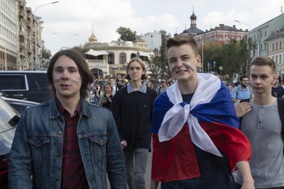 Хиляди излязоха по улиците на Москва, за да протестират