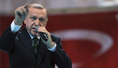Ердоган: Неприемливо е да ни забраняват ядрено оръжие