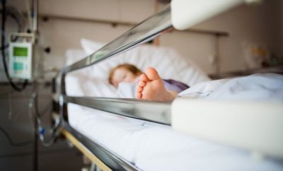 В България има свръхприем на деца в болниците с фалшиви