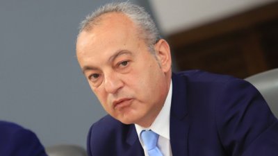 Депутатите привикаха на изслушване служебния премиер Гълъб Донев Дебати относно