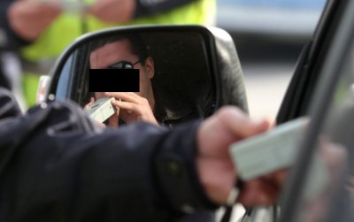 Полицията в Кирково задържа шофьор употребил пет вида наркотици Според