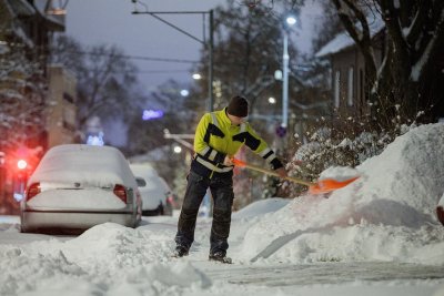 Десетки хиляди без ток в Естония след снежни бури