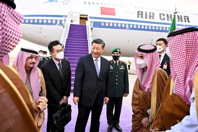 Китай ще работи със Съвета за сътрудничество в Персийския залив