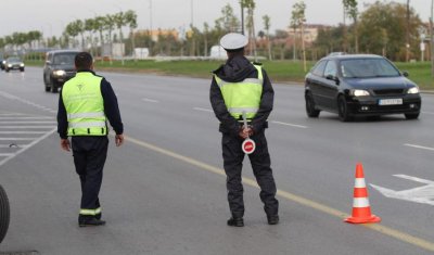 8500 служители на "Охранителна полиция" пазят по пътищата 