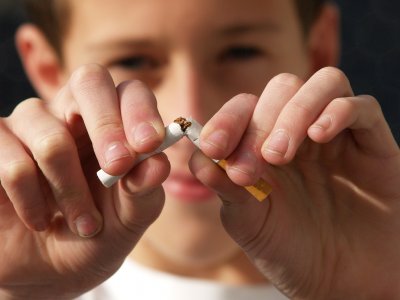 Първа в света: Нова Зеландия забранява цигарите