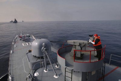 Русия и Китай със съвместни военноморски учения