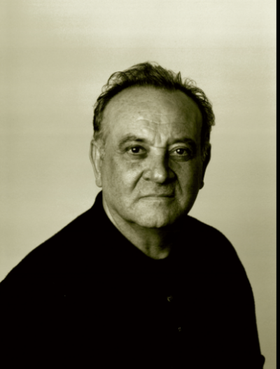 Анджело Бадаламенти известен като създателя на саундтрака към ключови филми