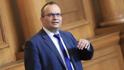 Мартин Димитров: Служебният кабинет не се справя