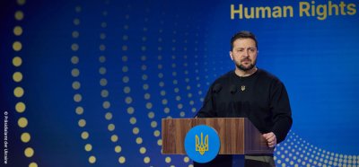 Украинският президент Володимир Зеленски и украинският народ днес станаха лауреати