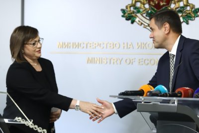 Шефката на БСП Корнелия Нинова обяви наследника си на поста