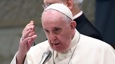 Папа Франциск осъди психологическото насилие и злоупотребата с власт в