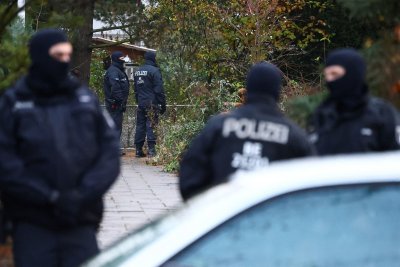 Над 670 десни екстремисти са издирвани от германската полиция
