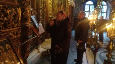 Стотици богомолци дойдоха за Рождество Христово в Рилския манастир