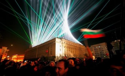 Голяма част от българите ще посрещнат Новата година вкъщи заедно