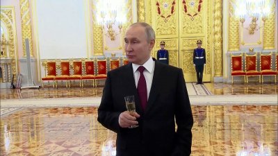 Руският президент Владимир Путин е изпратил новогодишни поздрави само на