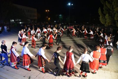 Край на спонтанните Дунавски хора вече ще се следи