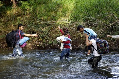 Безжизненото тяло на нелегален мигрант е било намерено в река