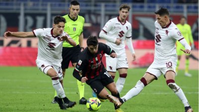 Шампионът Милан загуби с 0 1 срещу Торино след продължение и