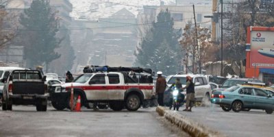 Над 20 души загинаха при самоубийствен атентат в Афганистан  съобщава Франс