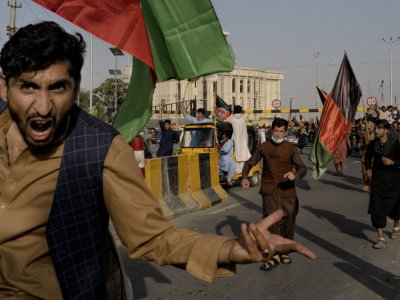 Бивша афганистанска депутатка и неин телохранител са били застреляни от