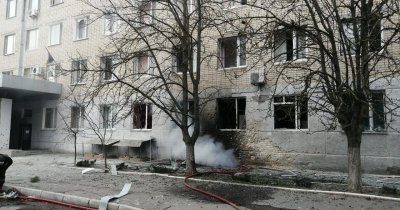 След експлозия на снаряд изстрелян от руските сили срещу Херсон