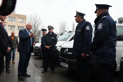 Иван Демерджиев зарадва с по 1200 лева полицаите, отказали 10 хил. евро подкуп