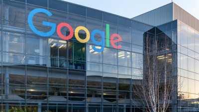 Компанията майка на Google Alphabet обяви съкращаването на около