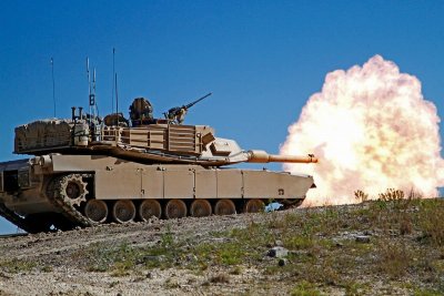 Кремъл: Американските танкове ще горят в Украйна