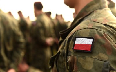 Полша увеличава разходите за отбрана на 4% от БВП