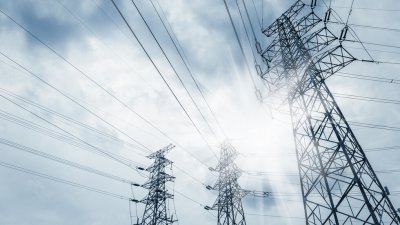 Компенсациите за високите цени на тока продължават до края на март