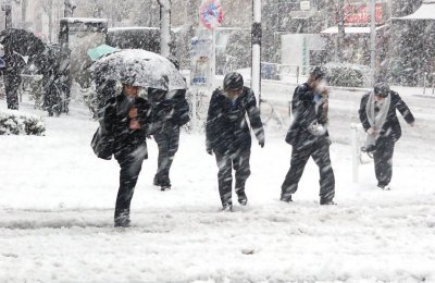 Полярен студ се задава към Румъния предупреждават метеоролозите Студената вълна