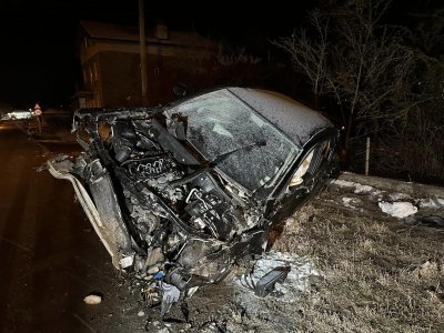 22 годишен шофьор загина в град Батановци Пернишко след като удари